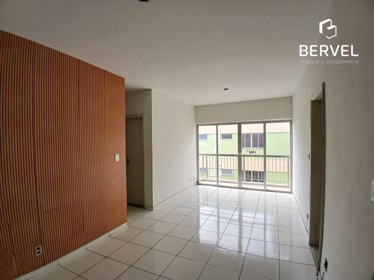 2-bedroom apartment with a fitted kitchen — photo 5
