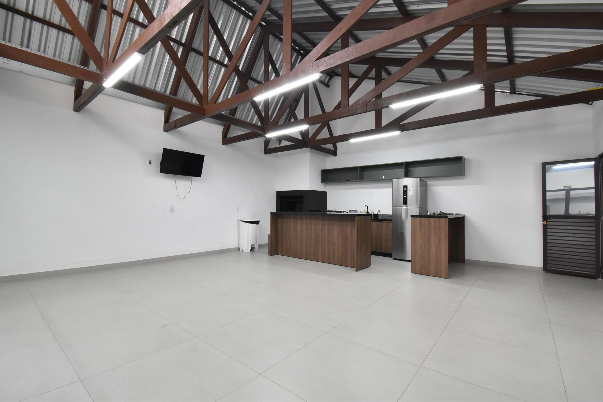Apartamento de 3 quartos com máquina de lavar, Portão — photo 35