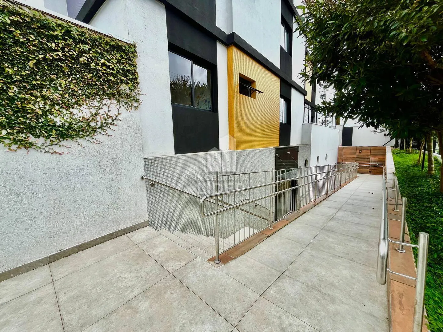 Apartamento de 2 suítes com varanda e 2 vagas — photo 3