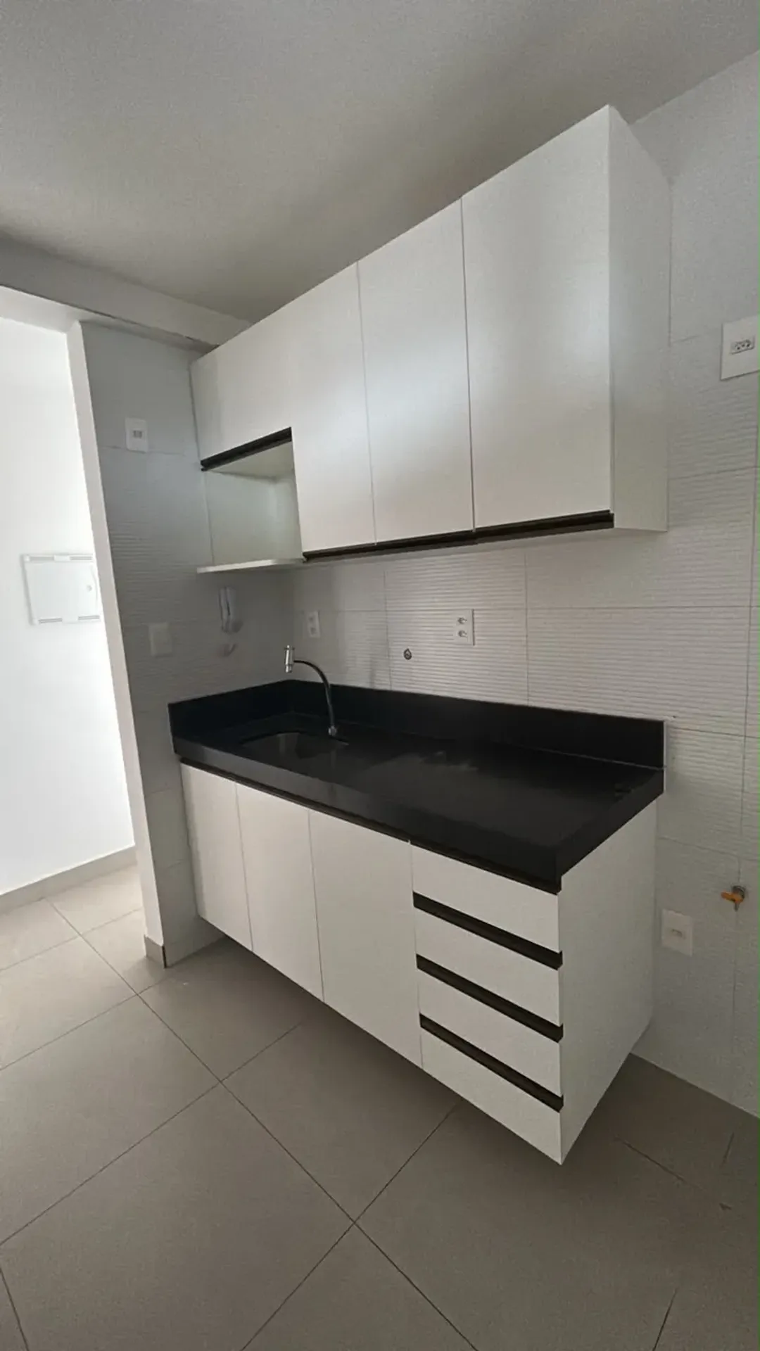 Apartamento de 2 quartos com suíte e varanda, 70 m²