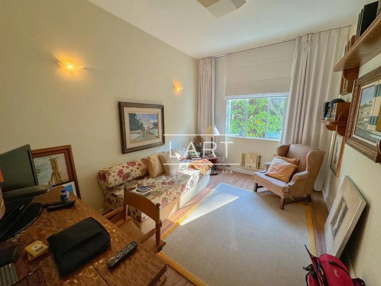 Apartamento de 210 m² com 4 dormitórios e varanda — photo 10