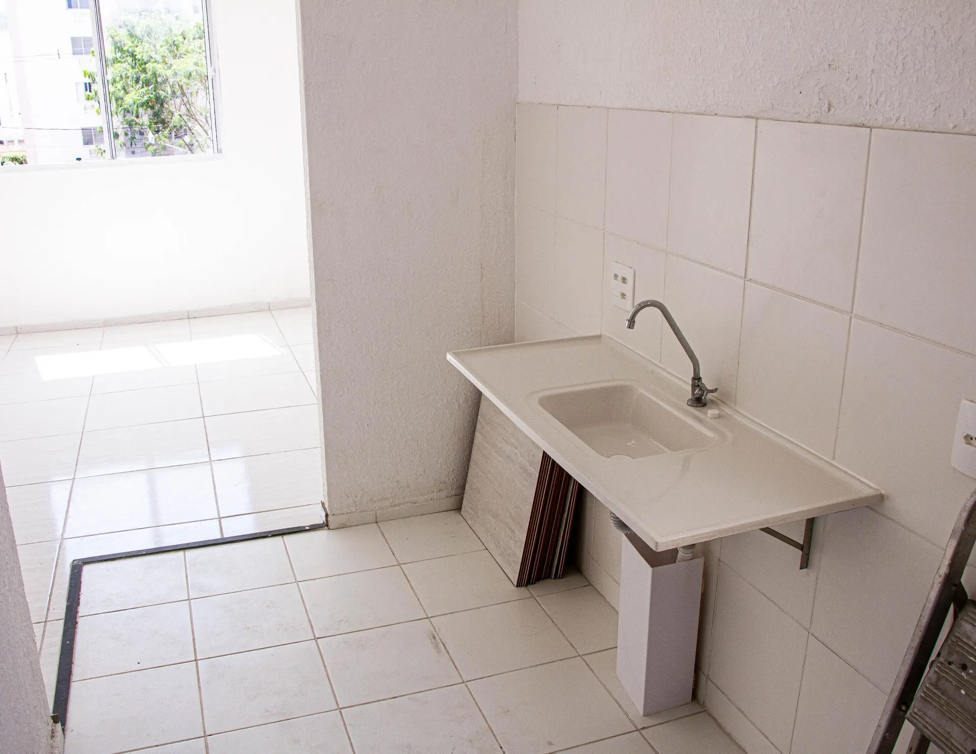 Unfurnished apartment with 2 bedrooms and 1 parking — photo 14
