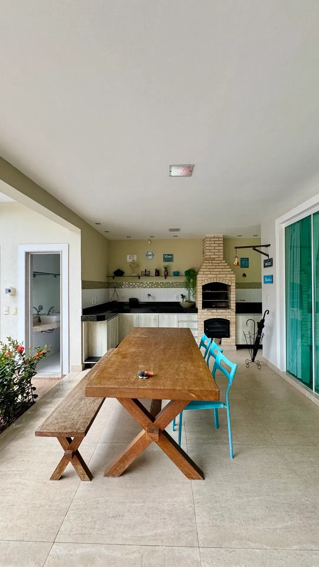 House with 5 bedrooms and a built-in balcony grill — photo 15