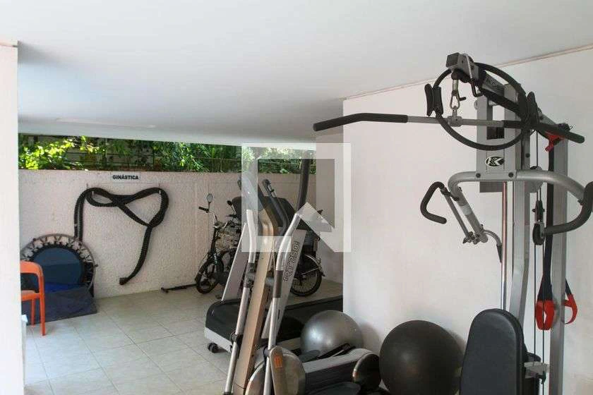 200 m² furnished apartment with 6 bedrooms and great view — photo 30