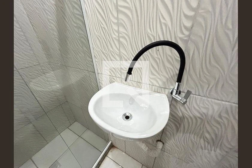 One-bedroom house with a washing machine — photo 2