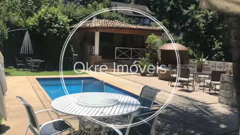 Casa com 6 quartos e 950 m², 2 vagas e cozinha fechada — photo 39