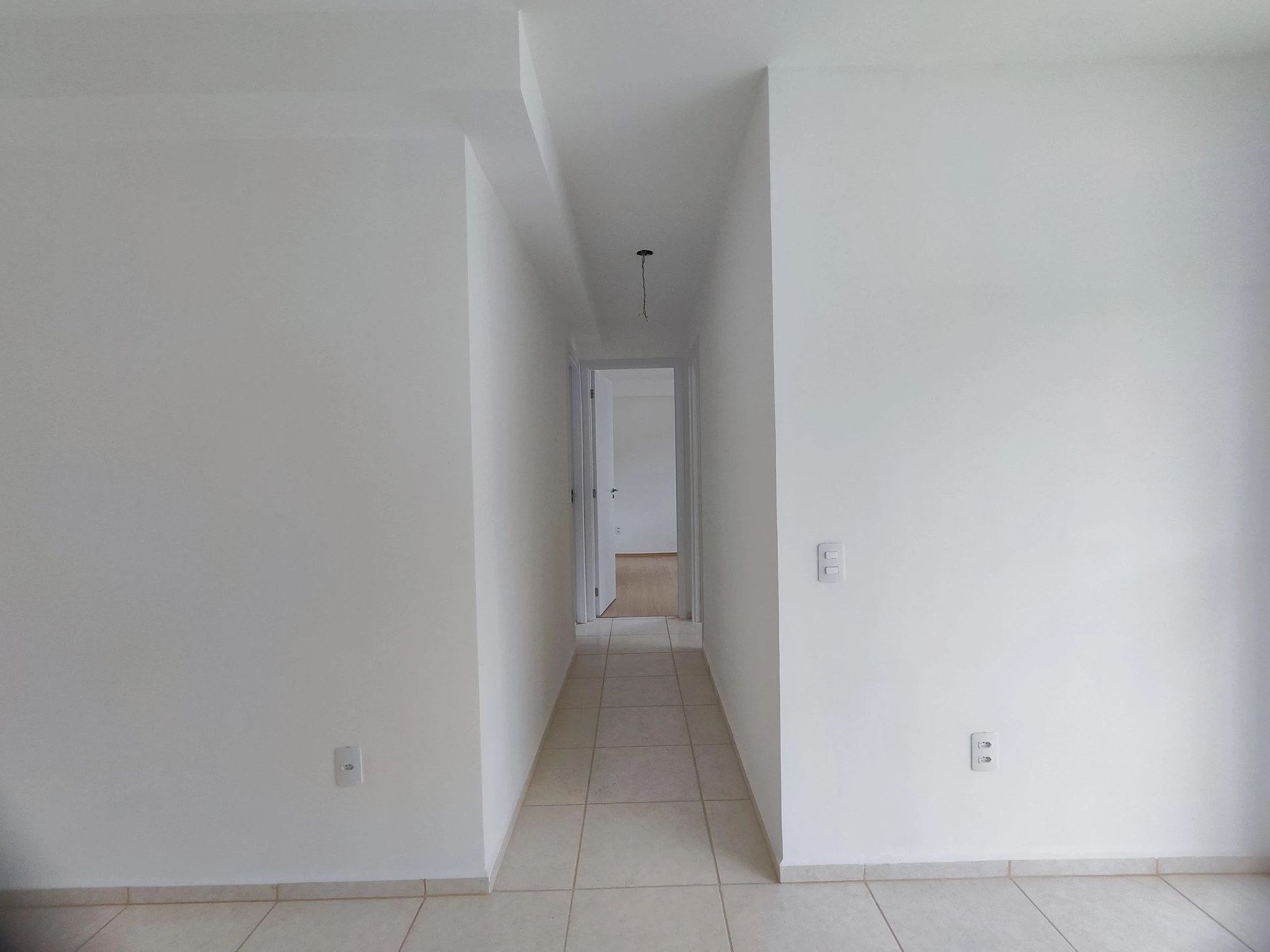 2-bedroom apartment with a balcony and 1 parking spot — photo 33