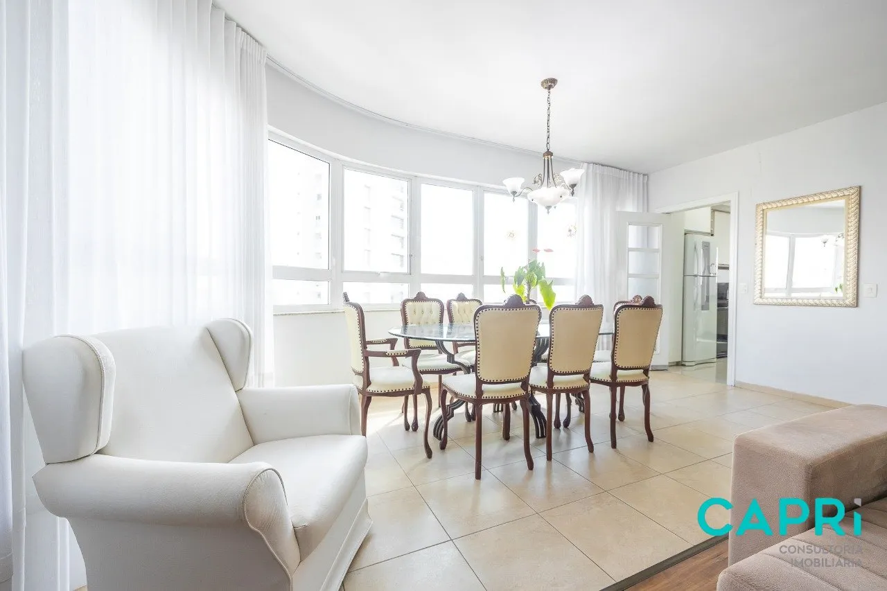 Furnished 318 m² apartment with 4 bedrooms and 3 parking — photo 32