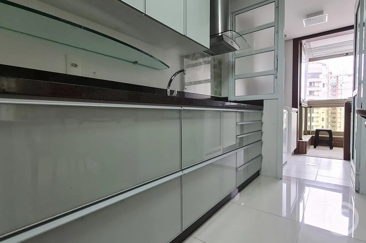 Apartamento mobiliado, 88 m², com varanda envidraçada — photo 7