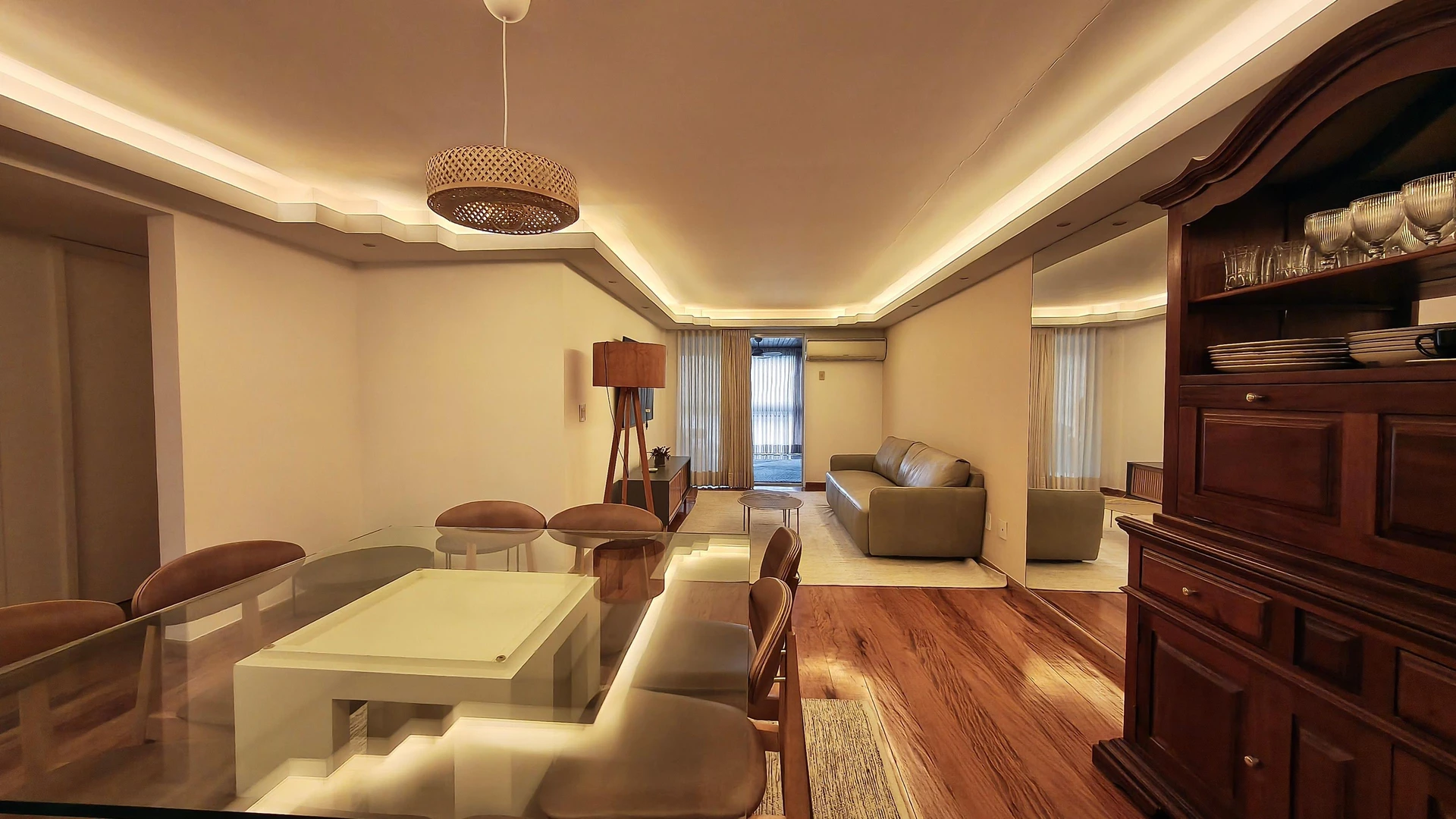 Washing machine in a 4-bedroom apartment, 205 m² — photo 9