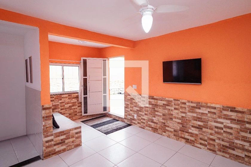 Furnished house with a pool and 3 bedrooms — photo 7