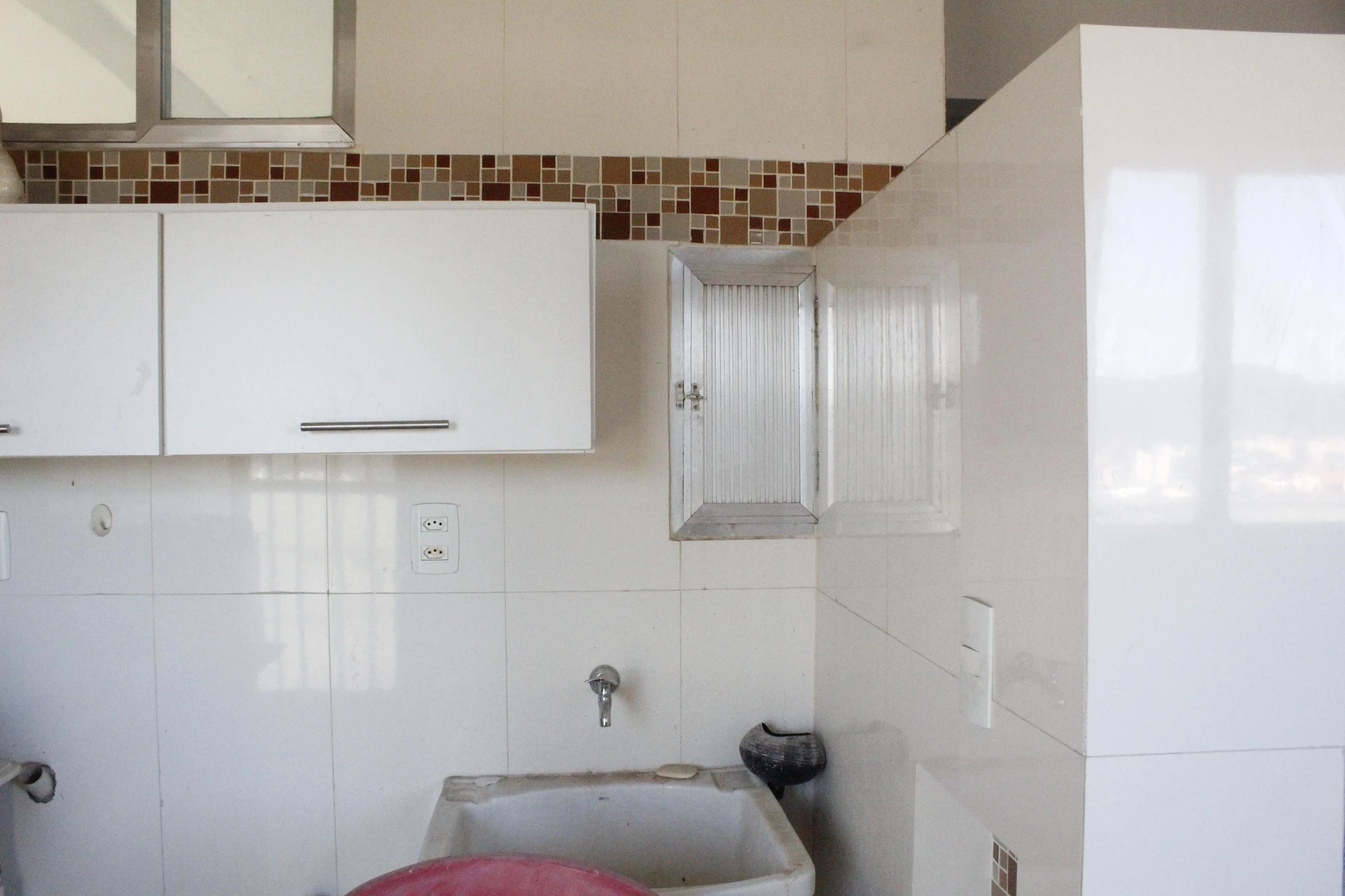 Rental apartment with 4 bedrooms and a balcony — photo 12