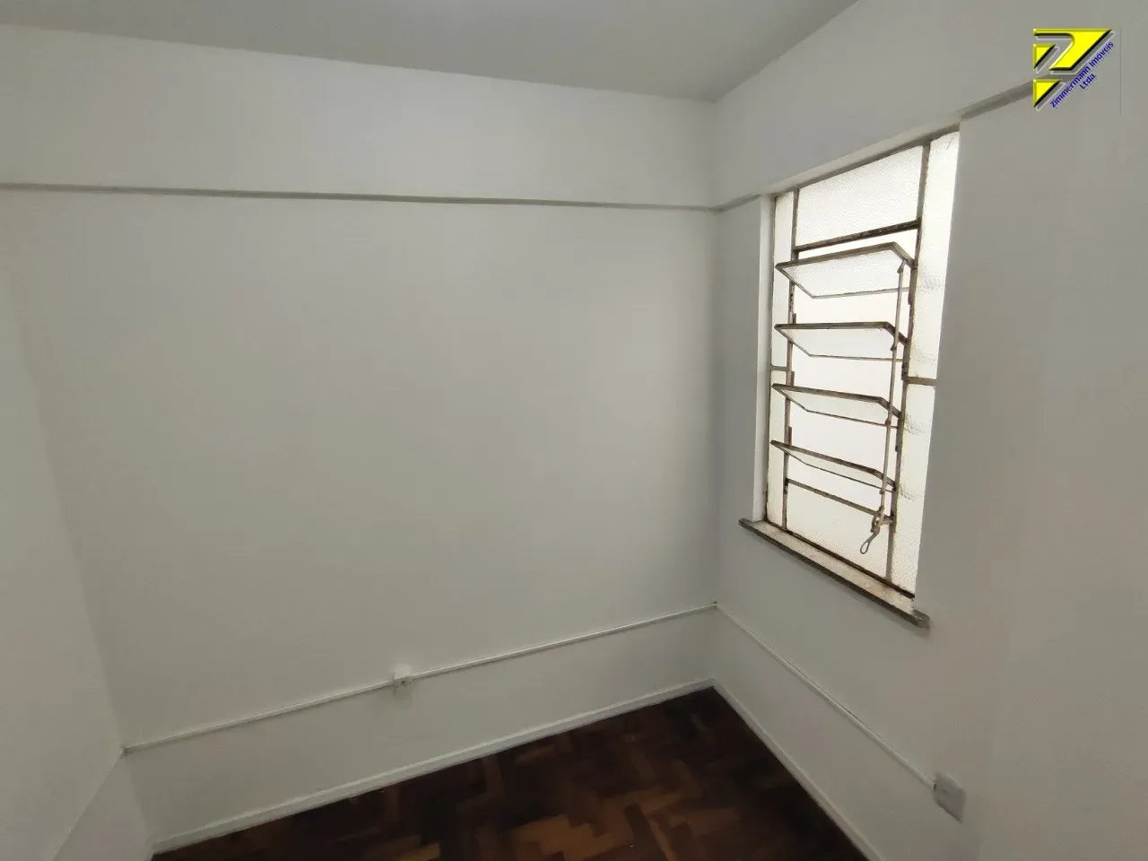 Apartamento com 2 quartos e cozinha fechada — photo 3