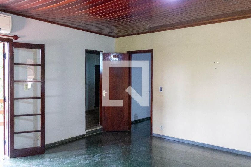 Park view in a 3-bedroom house, 750 m² — photo 14