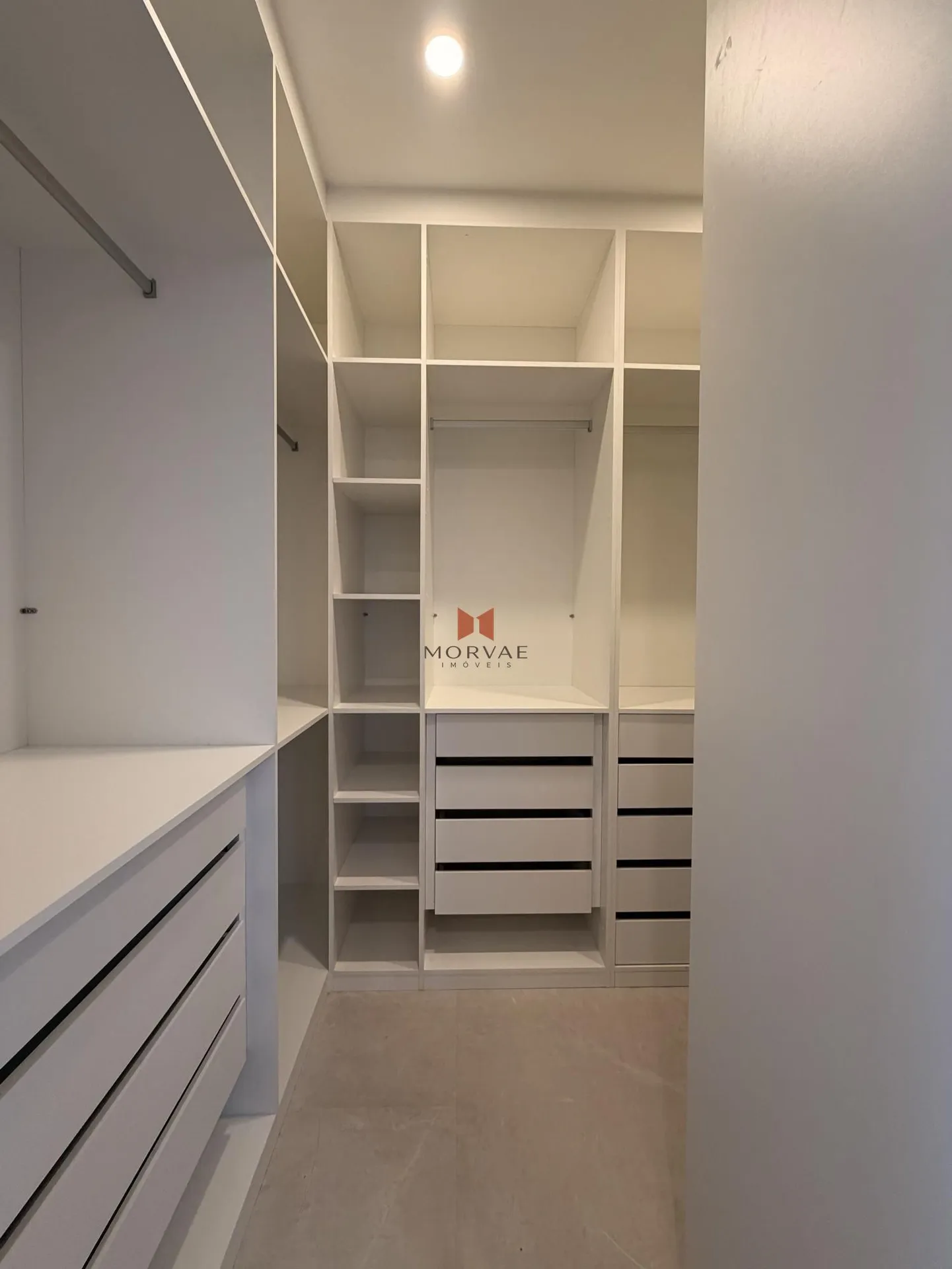 3 quartos e janelas do piso ao teto: apartamento de 125 m² — photo 76