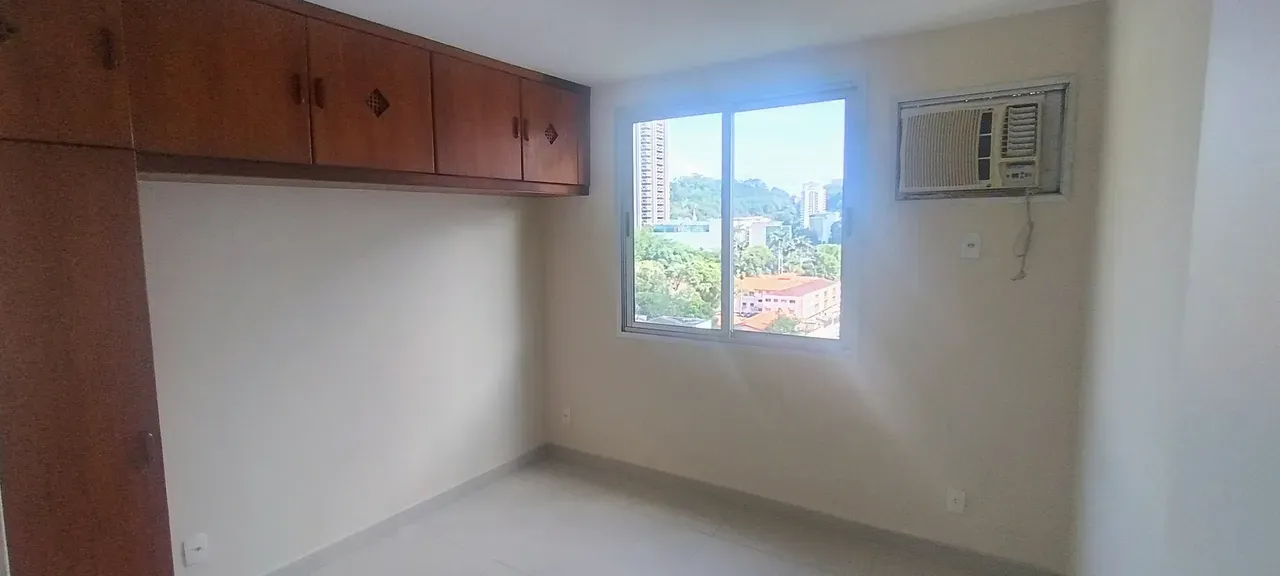 90 m² apartment with 2 bedrooms and a balcony — photo 3