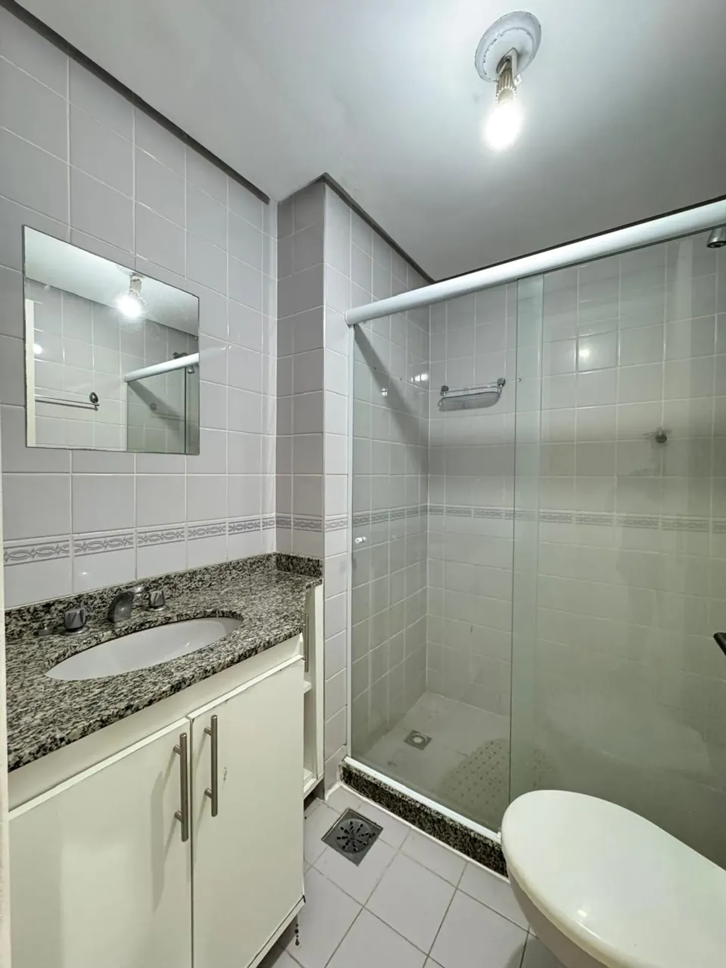 3-bedroom apartment with a water view in Rio de Janeiro — photo 10