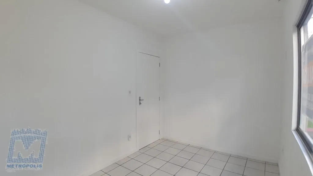 2-bedroom apartment with a closed kitchen and gas stove — photo 19