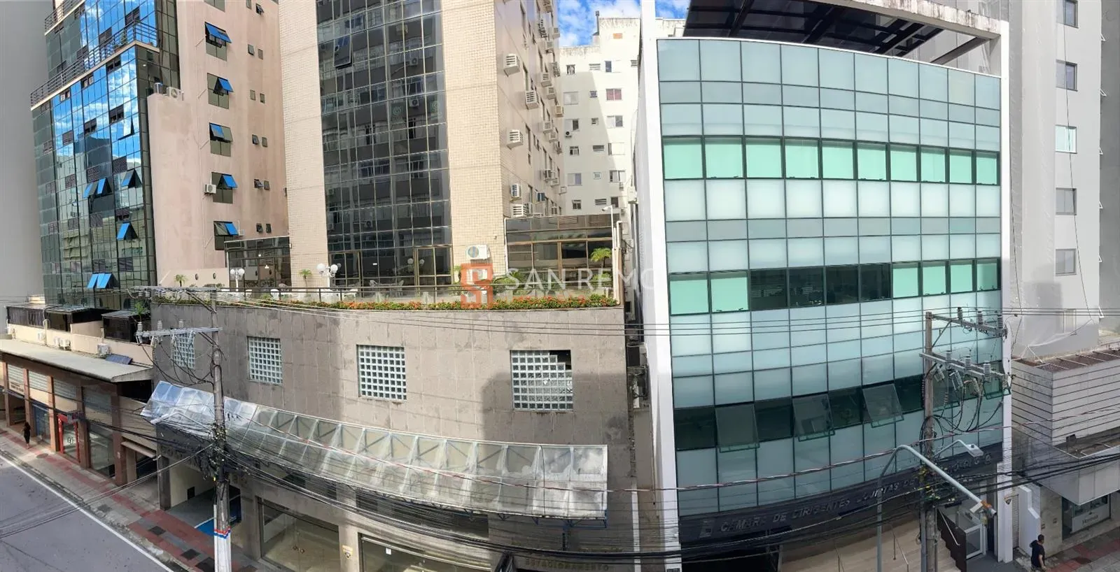 Apartamento de 2 dormitórios com cozinha separada 152 m² — photo 14