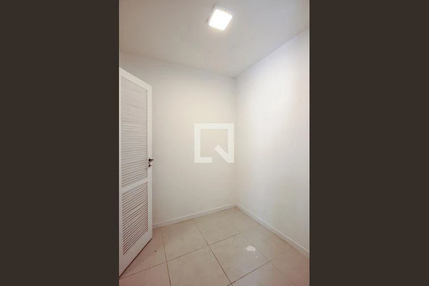 3-bedroom apartment for rent 130 m² with enclosed balcony — photo 32