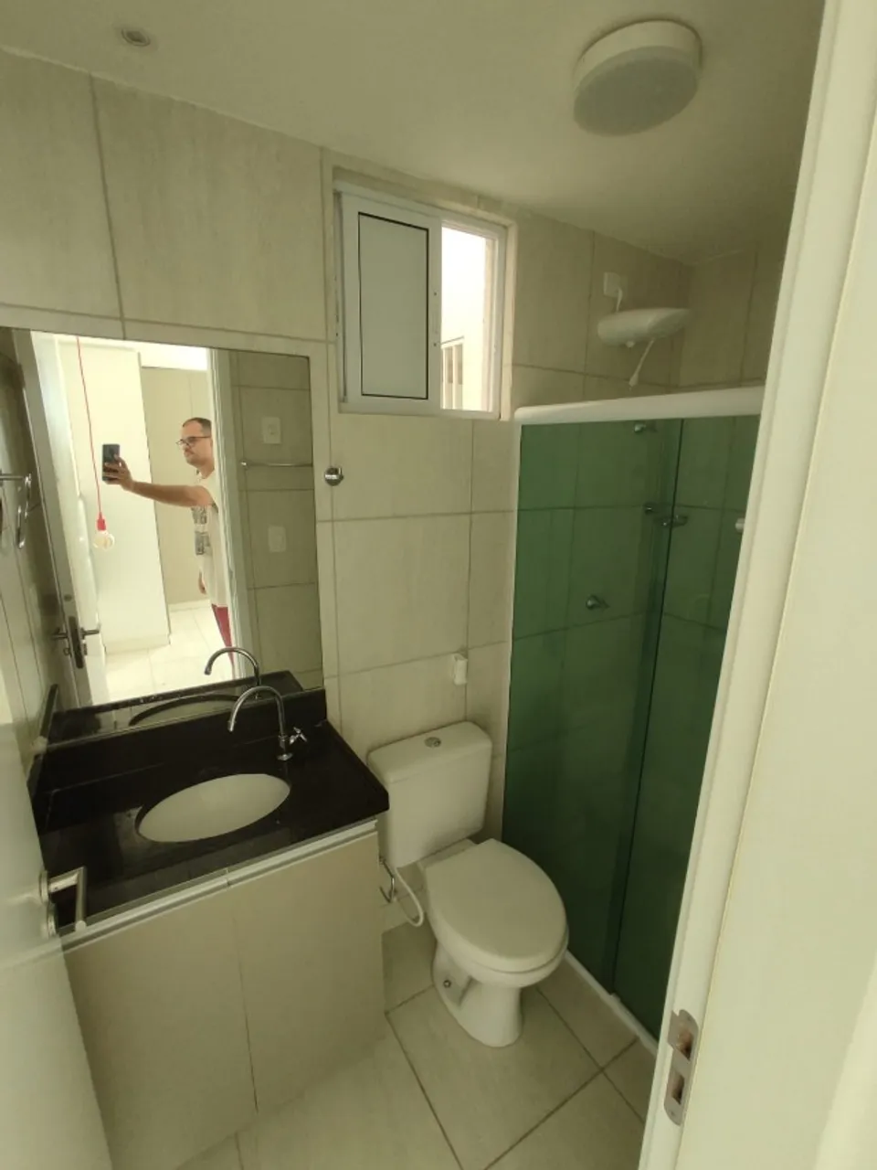 2-bedroom apartment in a building with a gym — photo 14
