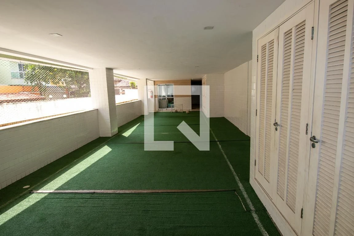 Furnished apartment with 3 bedrooms and 3 bathrooms — photo 42