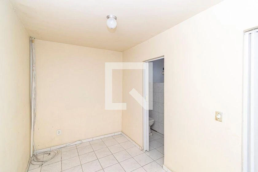 Furnished house with 5 bedrooms and 560 m² — photo 50