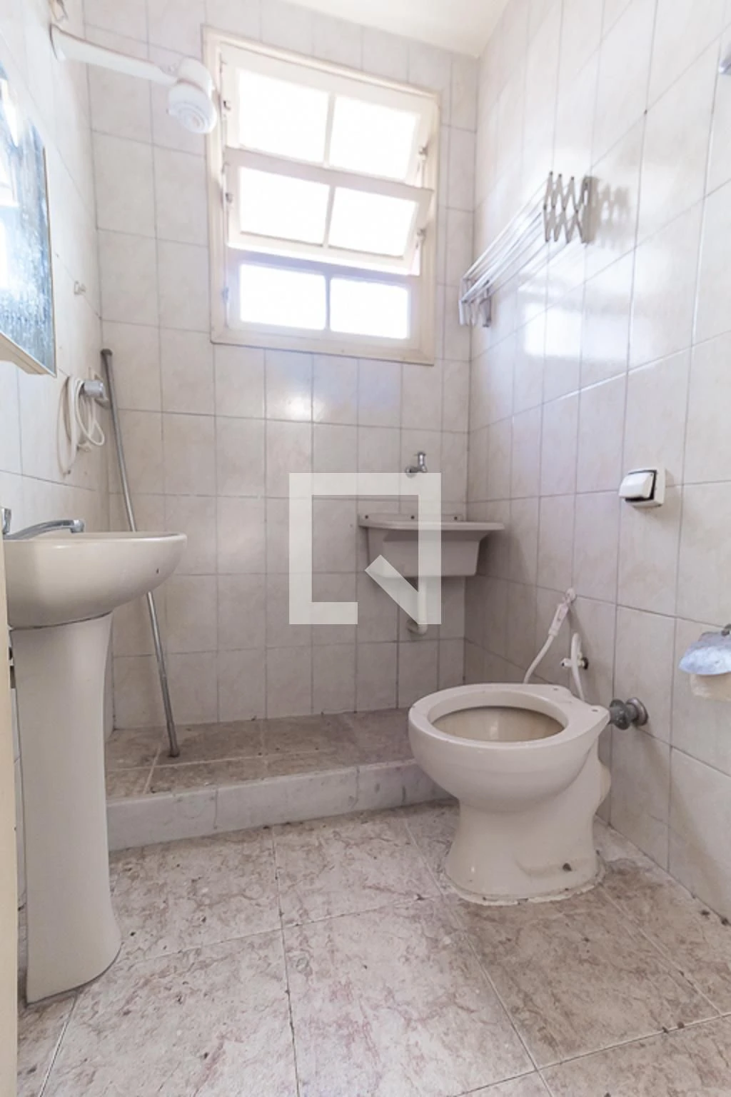 1-bedroom apartment with a private barbecue spot — photo 18