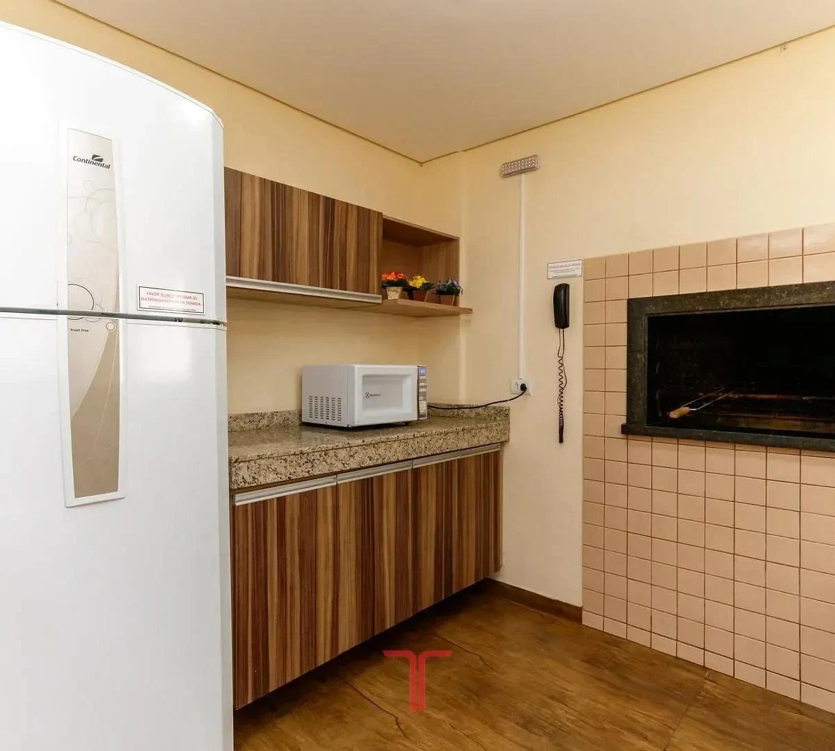 Furnished apartment, 47 m², with a walk-in closet — photo 37