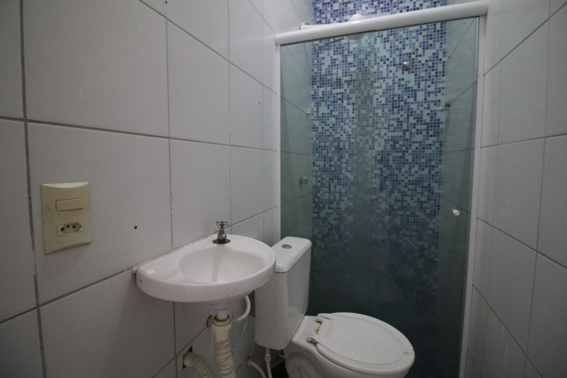 Casa sem mobília com 2 quartos e varanda — photo 32