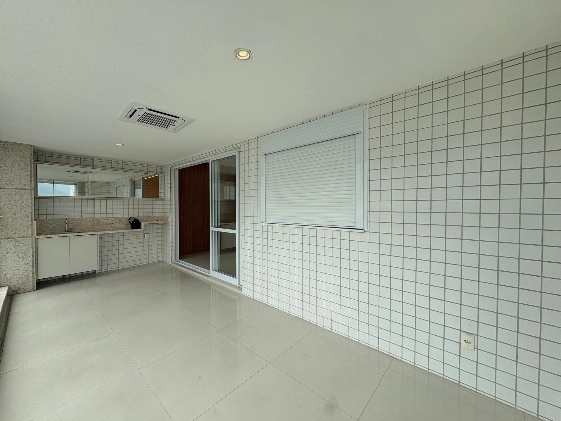 Apartment, 151 m², with a water view — photo 49