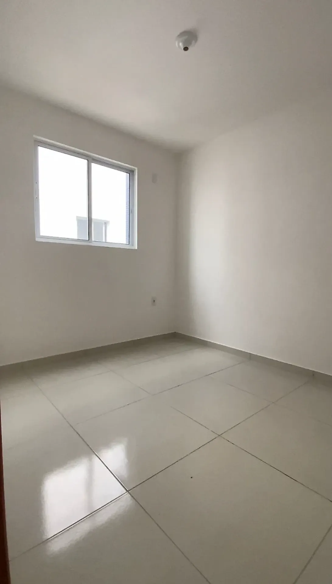 48 m² apartment with 2 bedrooms and 1 parking space — photo 3