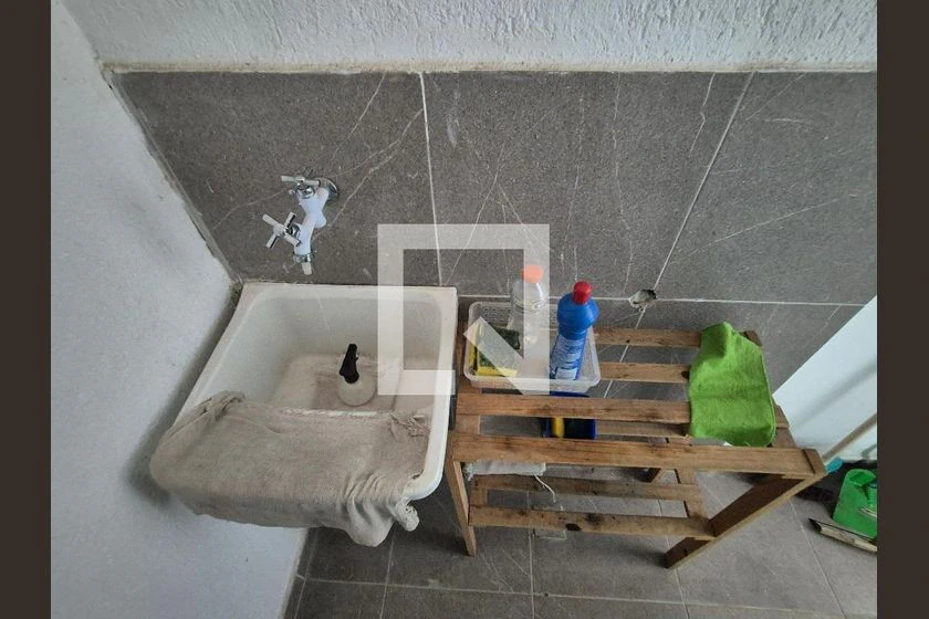 Furnished 30 m² apartment with balcony and 1 bedroom — photo 8