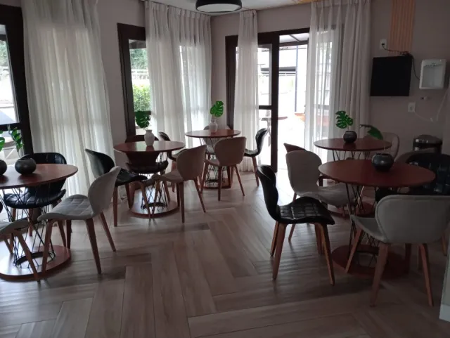 2-bedroom apartment with a home office — photo 14