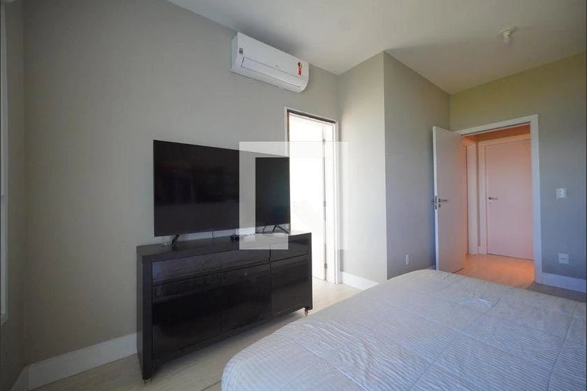 3-bedroom apartment with a water view in Florianópolis — photo 24