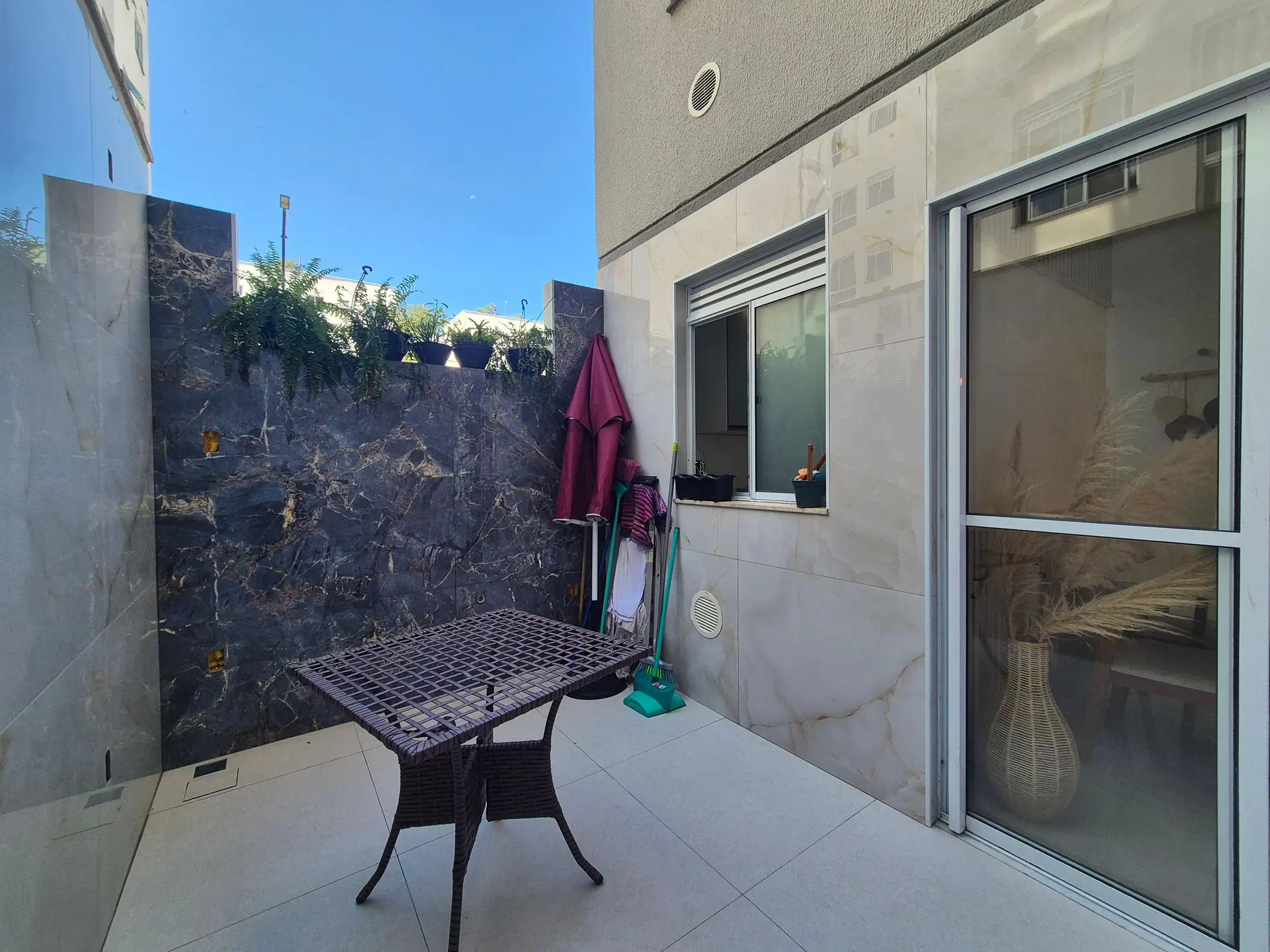 Apartamento mobiliado com 2 quartos e 1 vaga de garagem — photo 12