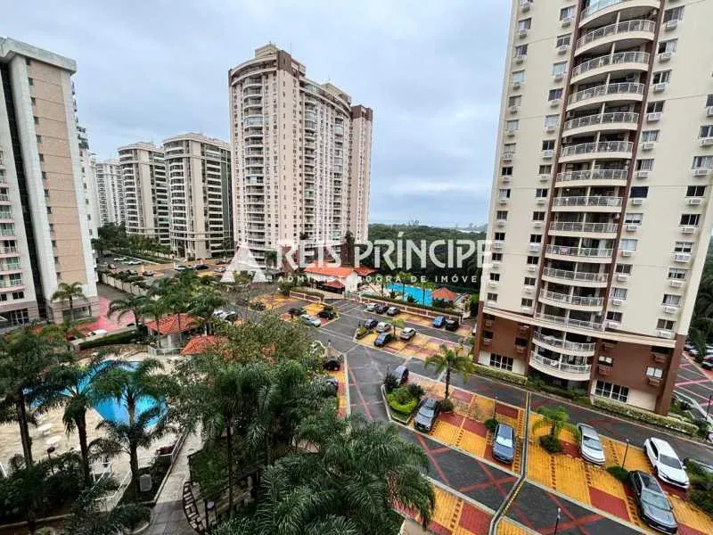 Unfurnished 2-bedroom apartment with 3 bathrooms — photo 21