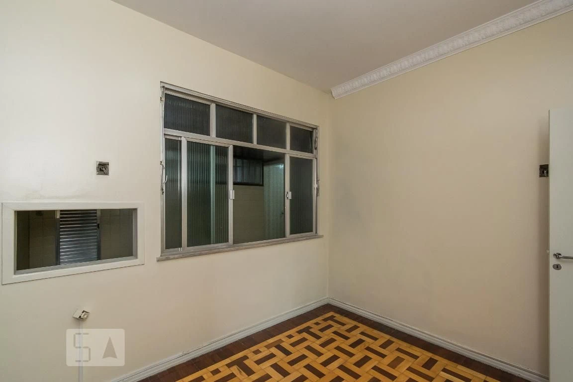 Орендна квартира з 4 спальнями та без паркування — photo 30