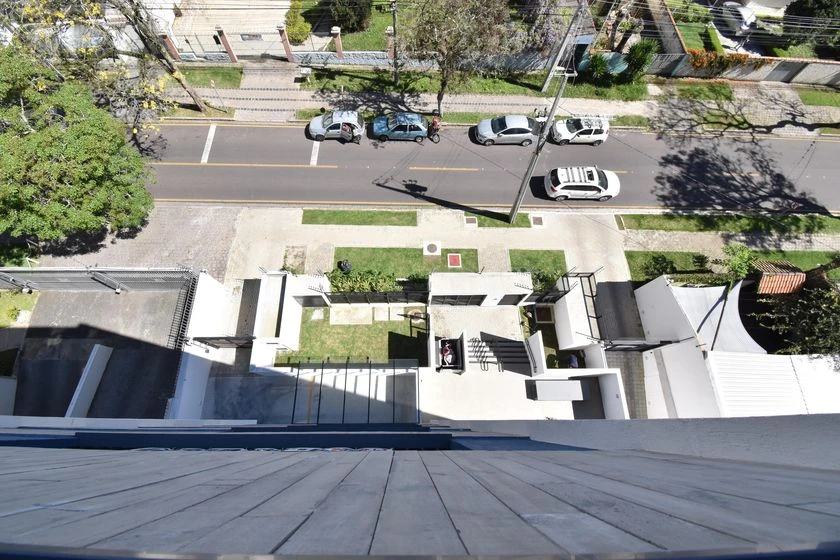Apartment with 2 bedrooms, balcony and 1 parking spot — photo 8