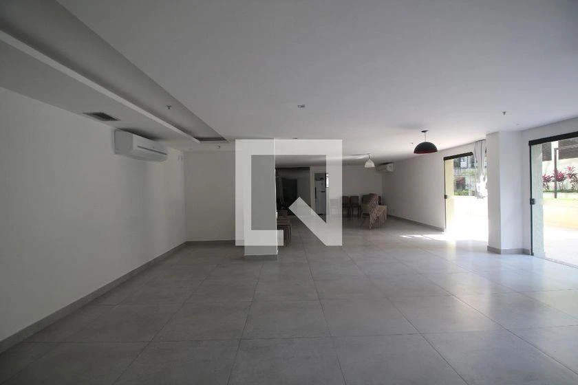 Студия 40 м² со стиральной машиной и застеклённым балконом — photo 19