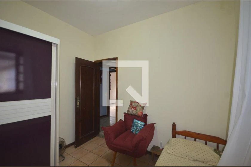 House with private garden and 7 bedrooms in 400 m² — photo 39