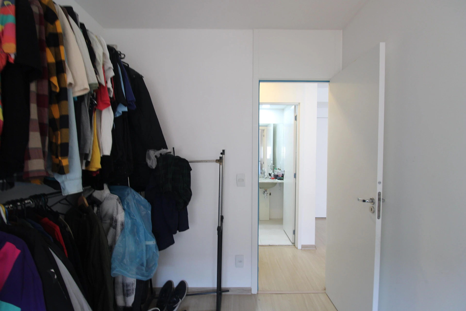 Apartamento mobiliado com 2 quartos e varanda — photo 19