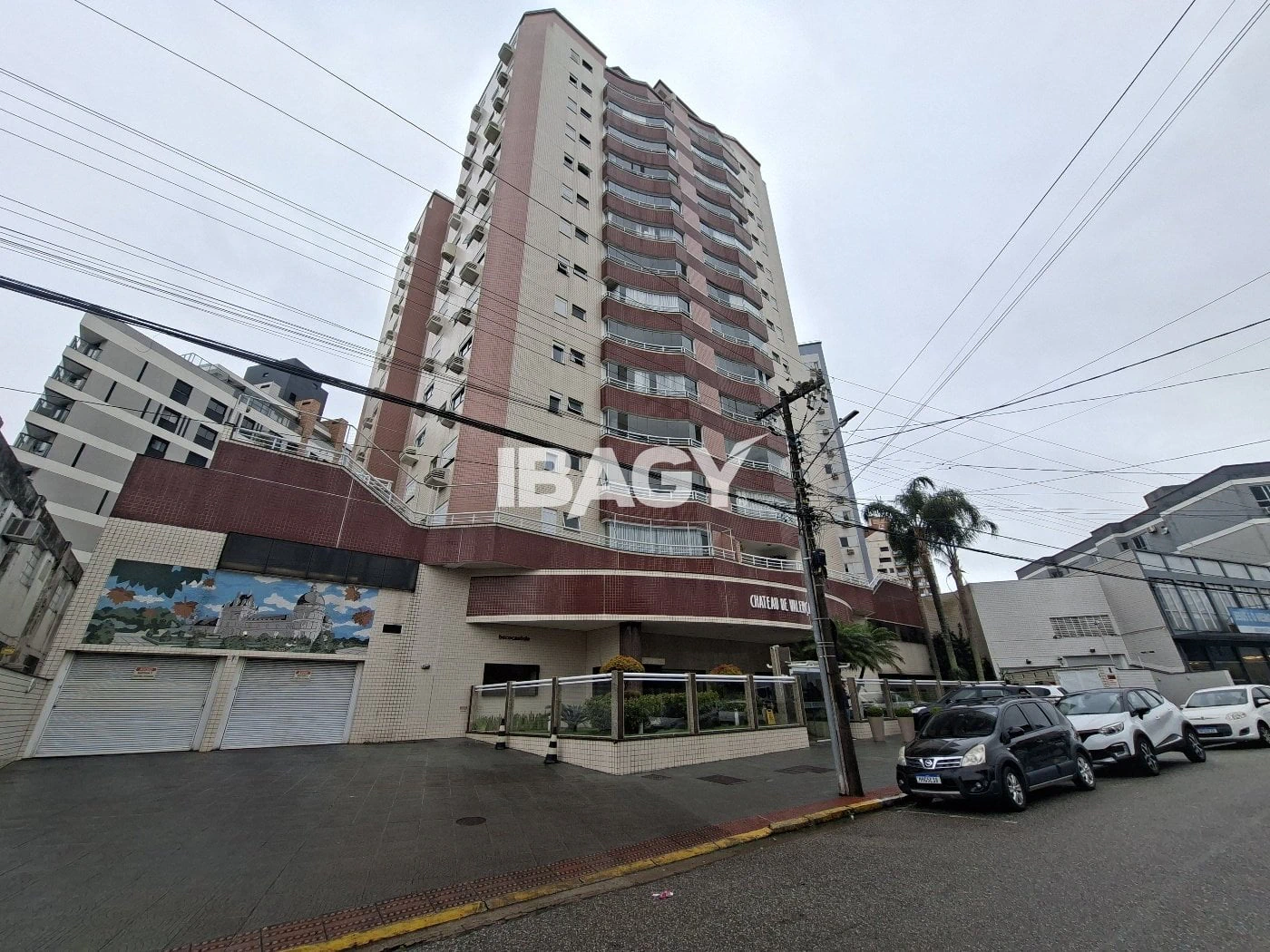3-bedroom apartment with a bathtub in Florianópolis — photo 17