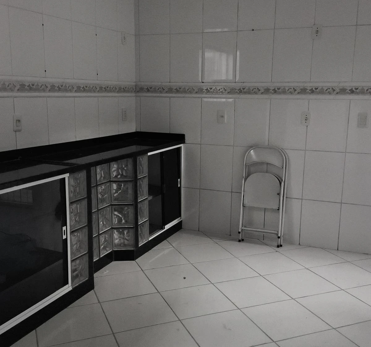 Casa com 4 suítes e 350 m², cozinha com fogão a gás — photo 23