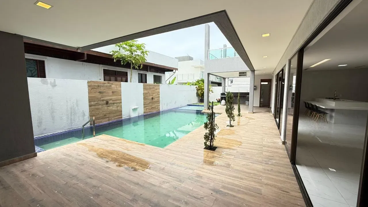 Casa para locação com 4 suítes e piscina do condomínio — photo 5