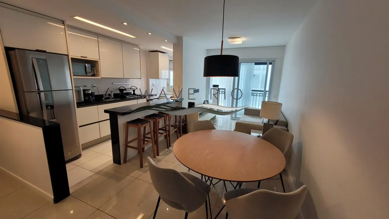 Furnished apartment with an open-plan kitchen and 2 bedrooms — photo 14
