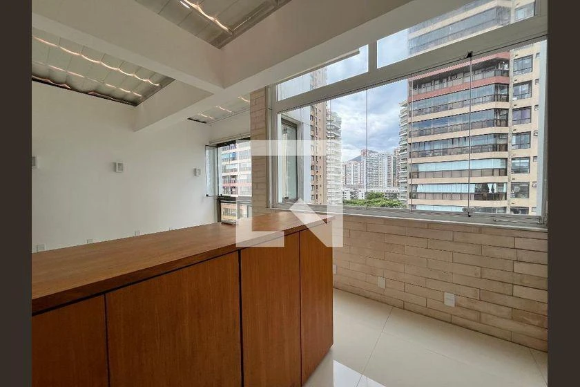 Apartamento, 105 m², com banheira — photo 31