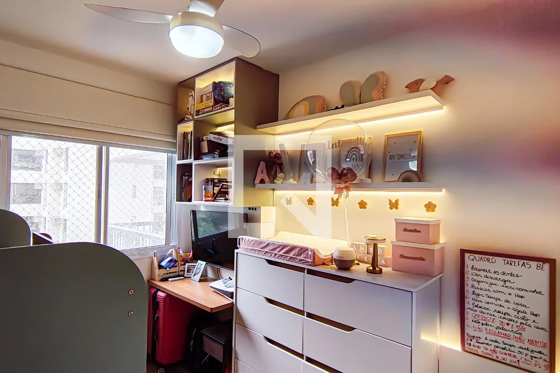 Apartamento mobiliado com 2 quartos e varanda com churrasqueira — photo 25