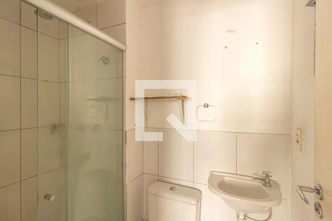 Apartamento com 2 quartos e suíte com banheiro — photo 23