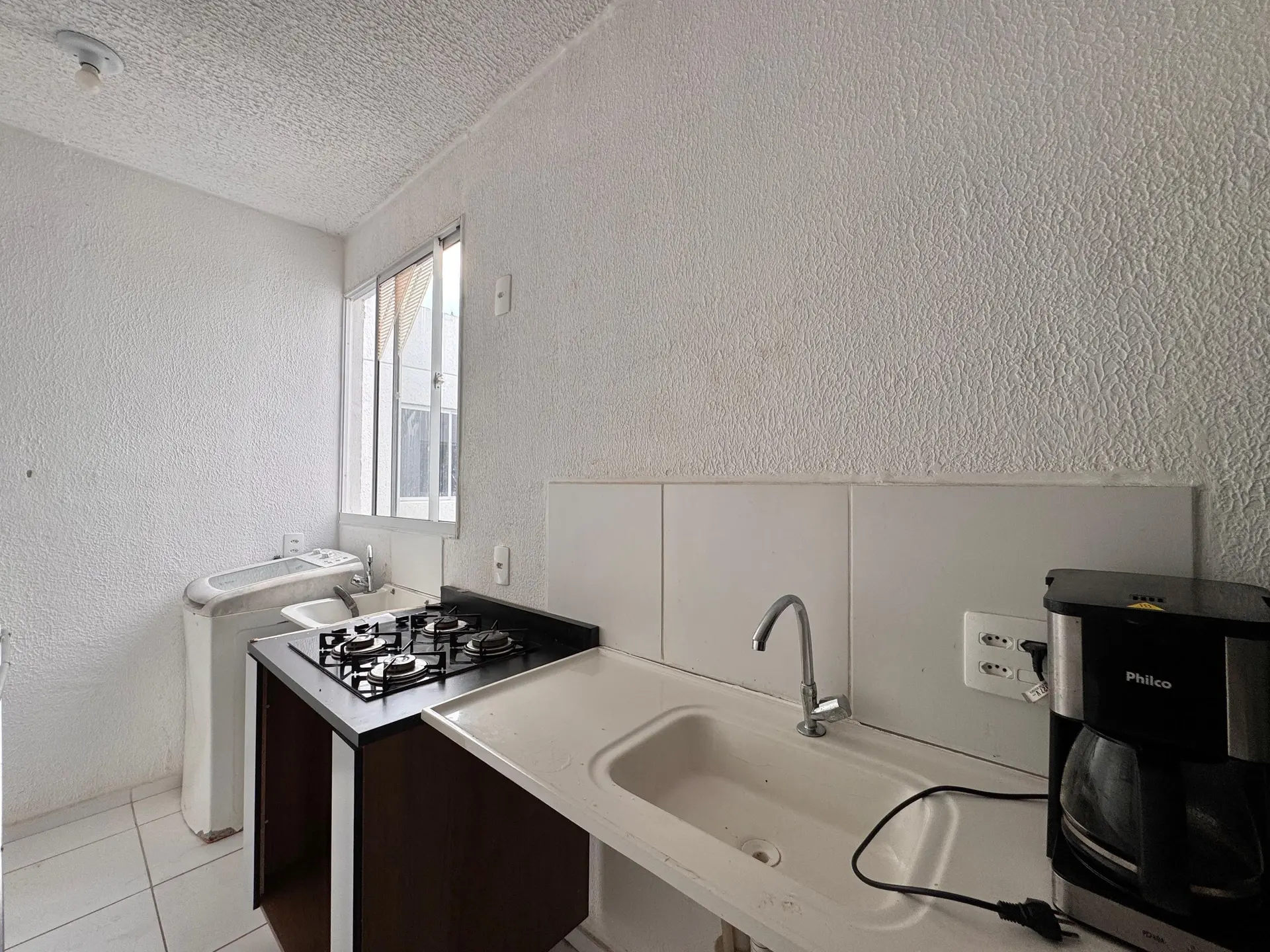 Furnished 2-bedroom apartment with 1 bathroom — photo 38